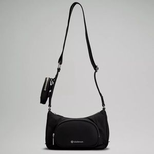 🍋NWT Lululemon Crossbody with Nano Pouch Black Silver Hardware